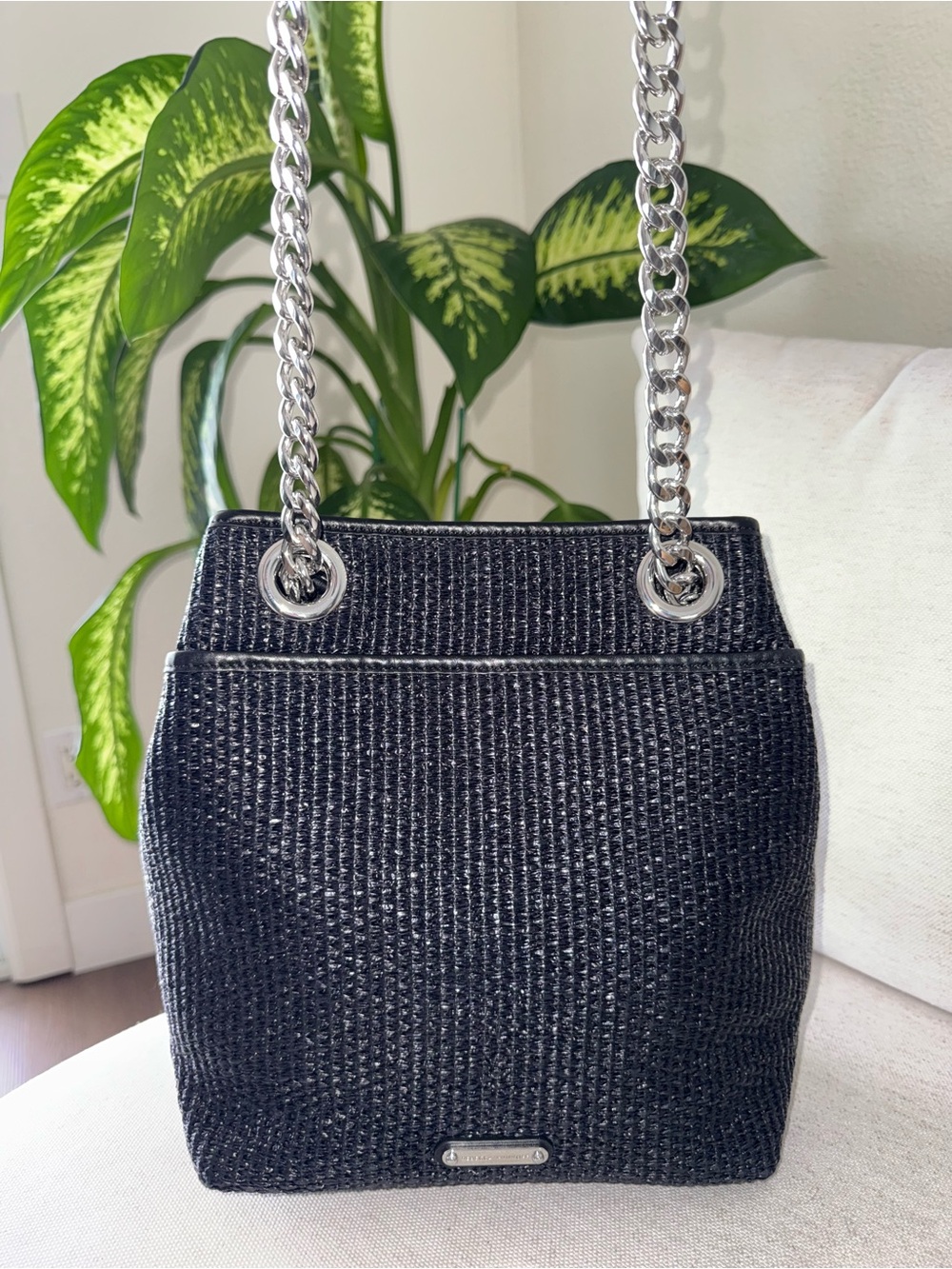 NWT Rebecca Minkoff Edie Large Black Woven Straw Bucket Shoulder Bag Purse New - Picture 3 of 17